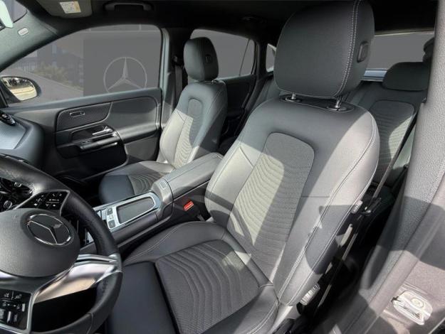 MERCEDES-BENZ GLA-Klasse GLA 180 Off-Roader