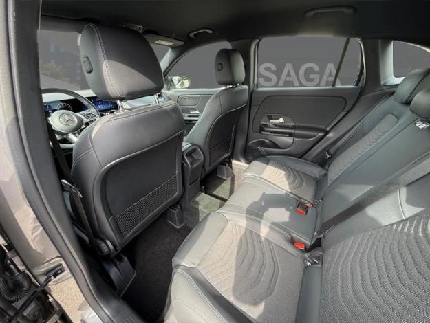 MERCEDES-BENZ GLA-Klasse GLA 180 Off-Roader