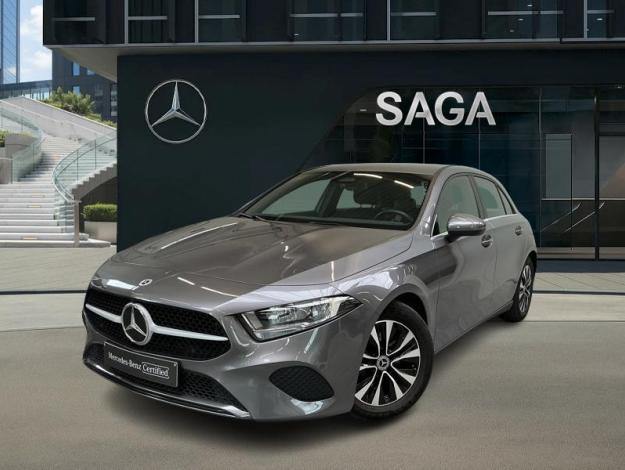 MERCEDES-BENZ A 180 d Essential Line  