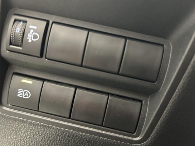 TOYOTA Yaris Hybride 116h Design  