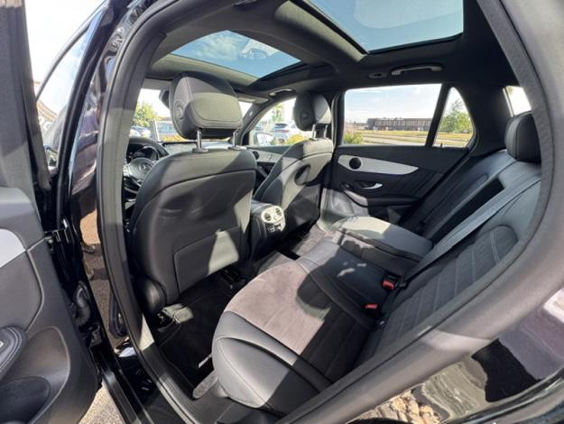 MERCEDES-BENZ GLC SUV GLC 220 d 4MATIC SUV AMG Line  GLC 220 d 4MATIC SUV AMG Line