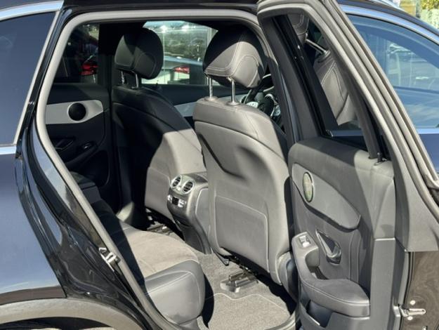 MERCEDES-BENZ GLC SUV GLC 220 d 4MATIC SUV AMG Line  GLC 220 d 4MATIC SUV AMG Line