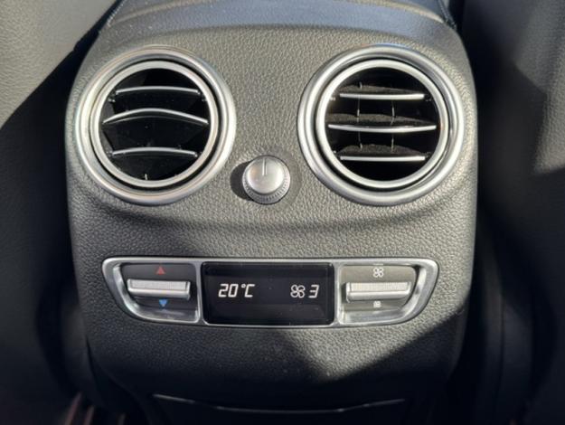 MERCEDES-BENZ GLC SUV GLC 220 d 4MATIC SUV AMG Line  GLC 220 d 4MATIC SUV AMG Line