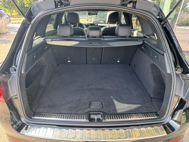 MERCEDES-BENZ GLC SUV GLC 220 d 4MATIC SUV AMG Line  GLC 220 d 4MATIC SUV AMG Line