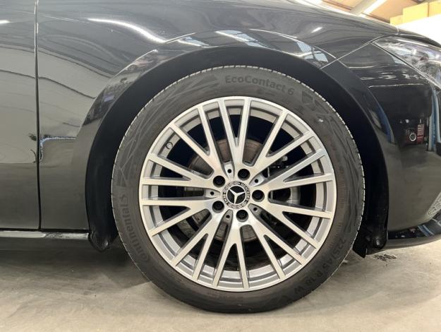 MERCEDES-BENZ CLA 180 SB Luxury Line Pack éclairage  