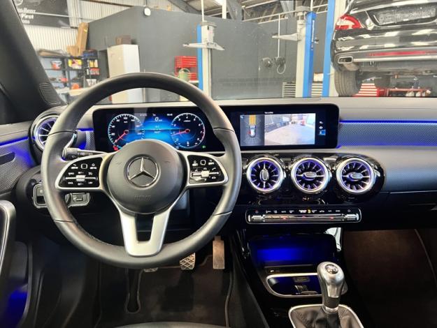 MERCEDES-BENZ CLA 180 SB Luxury Line Pack éclairage  