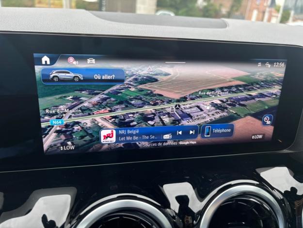 MERCEDES-BENZ GLA 180 d Luxury Pack Night Pano   