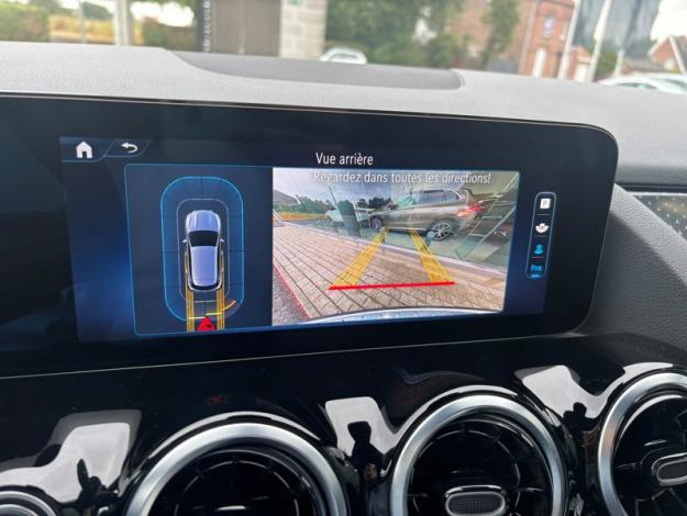 MERCEDES-BENZ GLA 180 d Luxury Pack Night Pano   