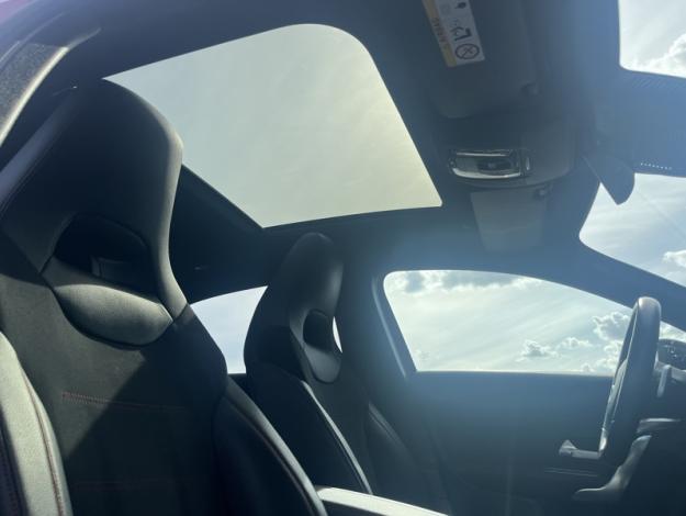 MERCEDES-BENZ Classe A 180 d AMG Line  