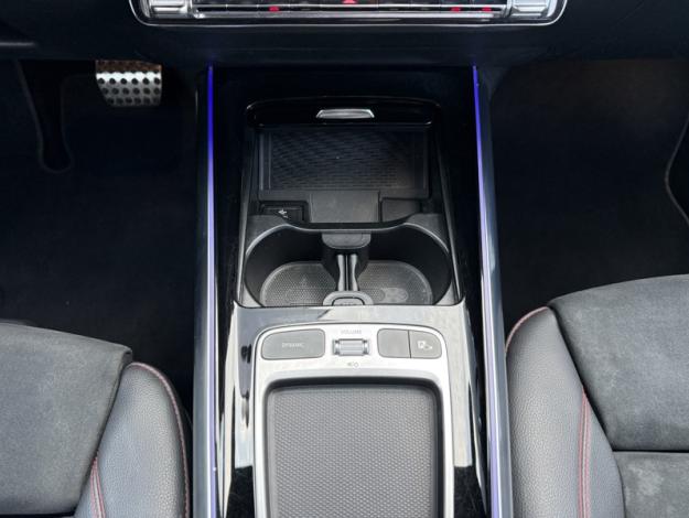 MERCEDES-BENZ GLA 200 d AMG Line  
