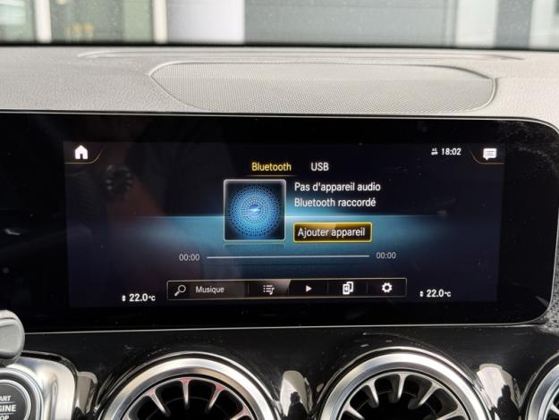 MERCEDES-BENZ GLB 200 d 150ch AMG Line 8G-DCT  