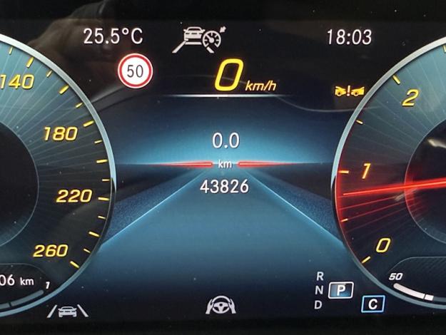 MERCEDES-BENZ GLB 200 d 150ch AMG Line 8G-DCT  