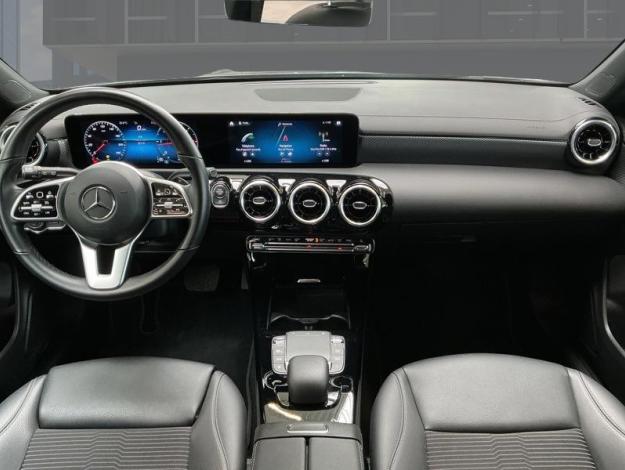 MERCEDES-BENZ CLA 180 d Shooting Brake Luxury Line  