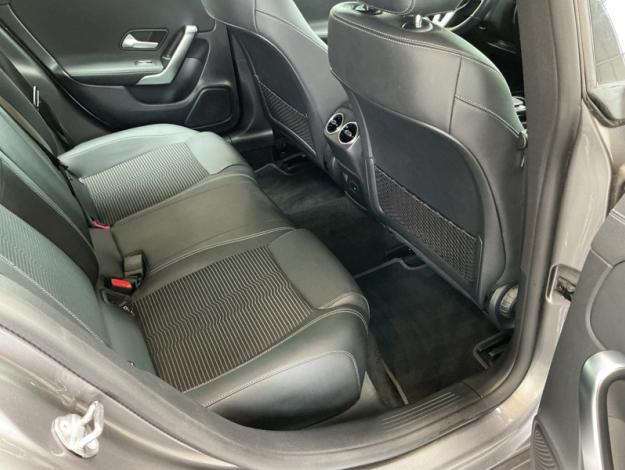 MERCEDES-BENZ CLA 180 d Shooting Brake Luxury Line  