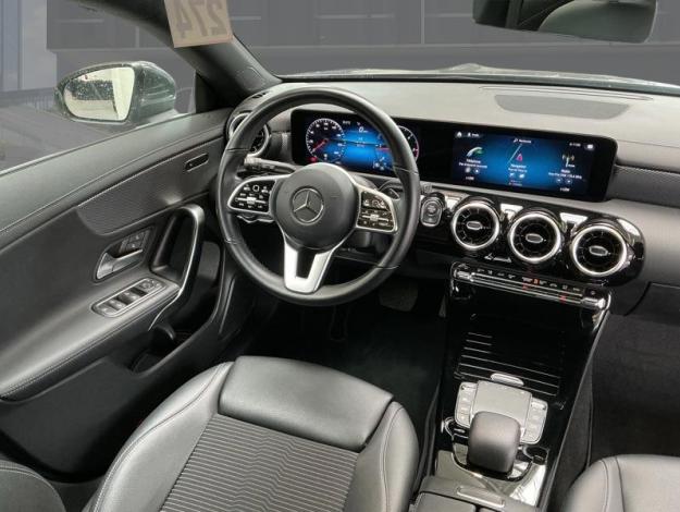MERCEDES-BENZ CLA 180 d Shooting Brake Luxury Line  