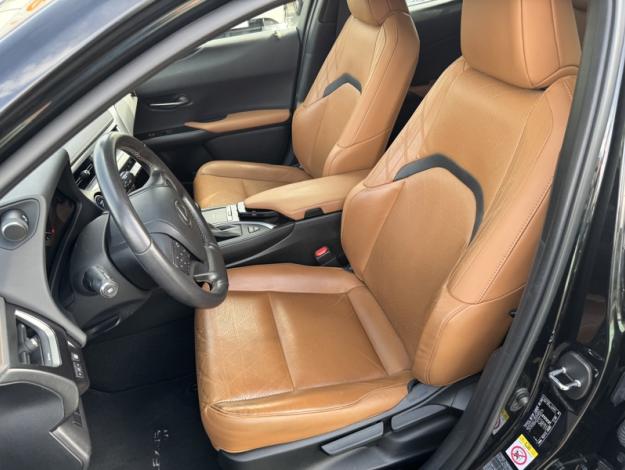 LEXUS UX 2.0 250H 2WD Luxe  