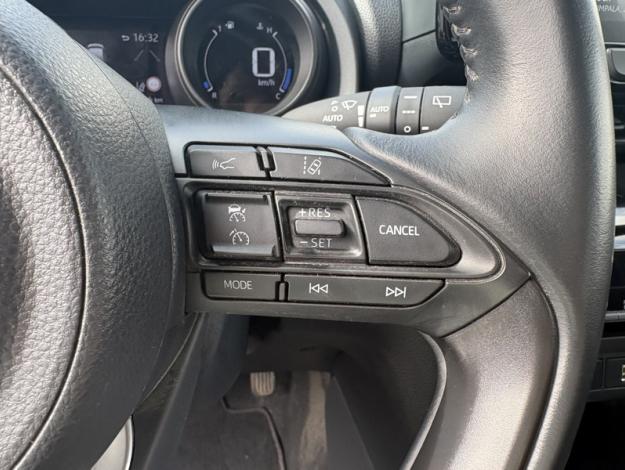TOYOTA Yaris Cross 1.5 HYBRID 116H DESIGN AUTO   