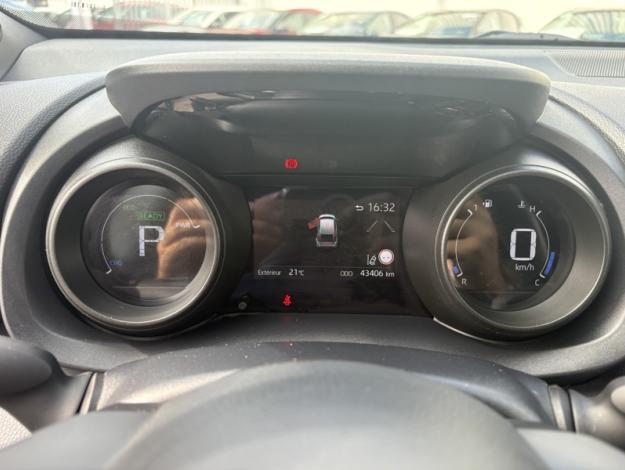 TOYOTA Yaris Cross 1.5 HYBRID 116H DESIGN AUTO   
