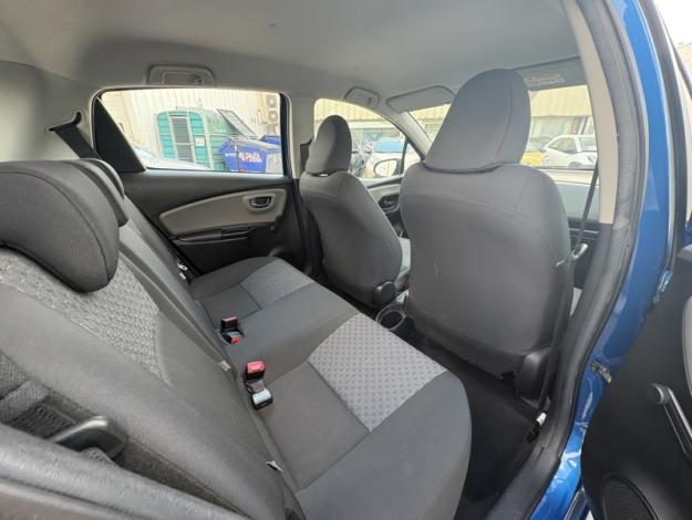 TOYOTA Yaris 69 VVT-i France  
