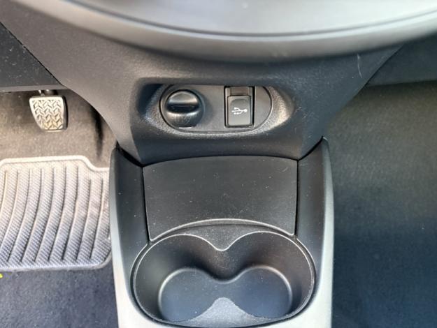 TOYOTA Yaris 69 VVT-i France  