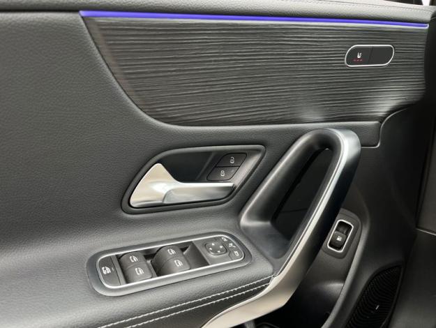 MERCEDES-BENZ CLA-Třída CLA 250 e kupé (13/18)