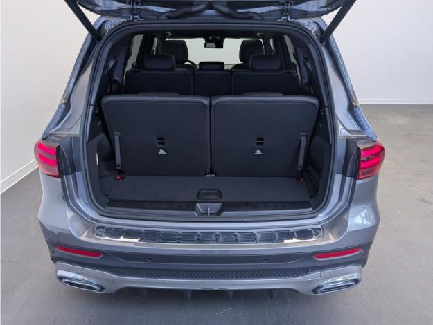MERCEDES-BENZ GLB 200 d AMG Line  