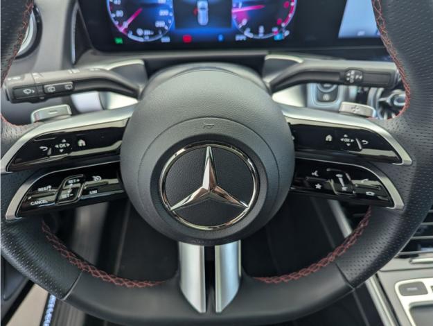 MERCEDES-BENZ GLB 200 d AMG Line  
