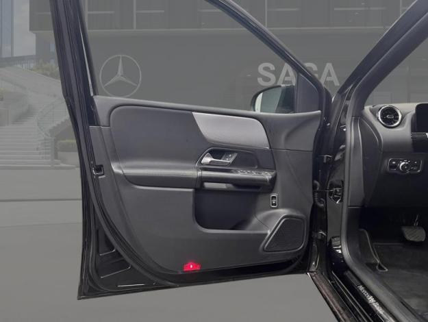MERCEDES-BENZ B 180 d Business Line  