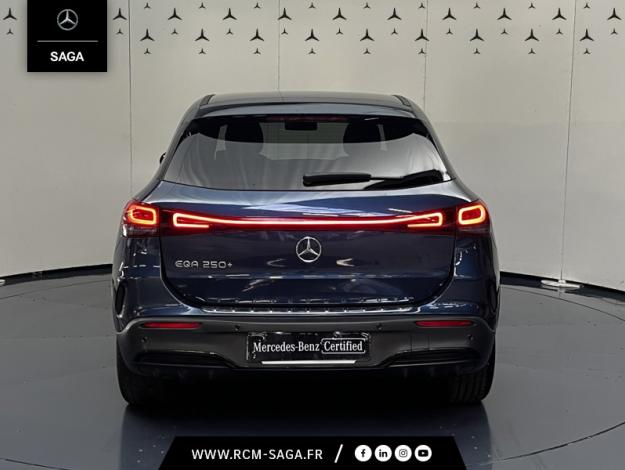 MERCEDES-BENZ EQA 250+ AMG Line  