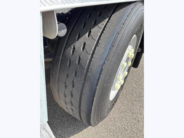 MERCEDES-BENZ Actros 2543 6x2 bras Dalby  