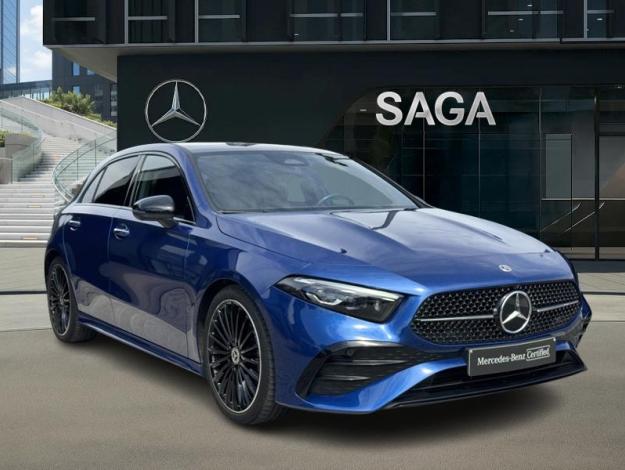 MERCEDES-BENZ A 180 d AMG Pack Night Toit Pano  