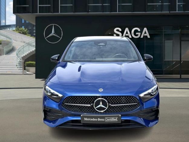 MERCEDES-BENZ A 180 d AMG Pack Night Toit Pano  