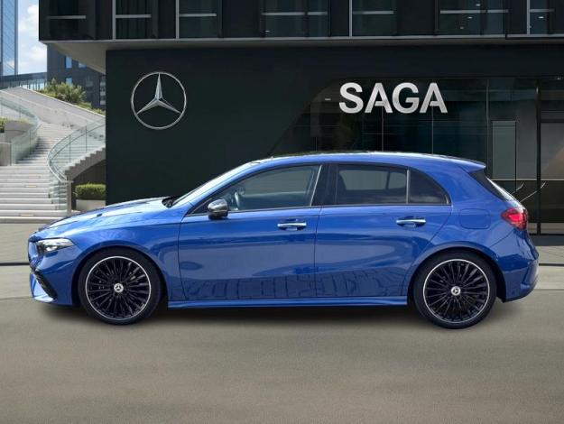 MERCEDES-BENZ A 180 d AMG Pack Night Toit Pano  