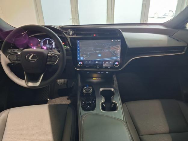LEXUS RZ 350E Luxe  RZ 350E ELECTRIQUE LUXE 20  PKINNOPLUMC26VD