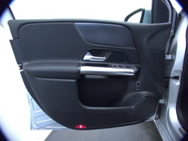 MERCEDES-BENZ Classe B 200 d Progressive Line  Classe B 200 d Progressive Line