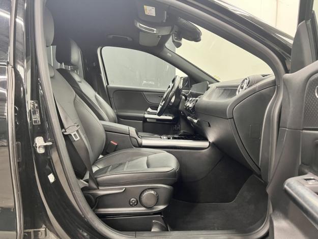 MERCEDES-BENZ GLA 250 e Luxury Pack Night  
