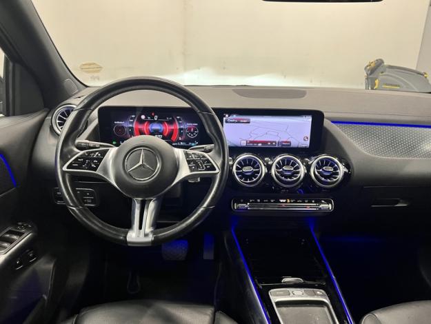 MERCEDES-BENZ GLA 250 e Luxury Pack Night  