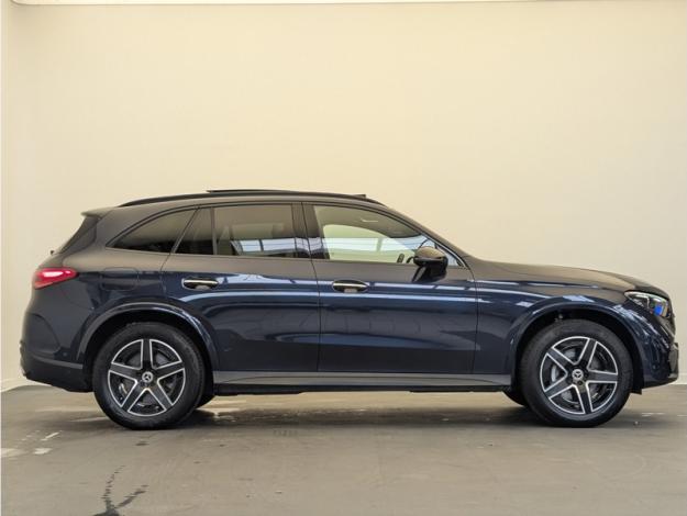 MERCEDES-BENZ GLC SUV GLC 300 de 4MATIC AMG Line  