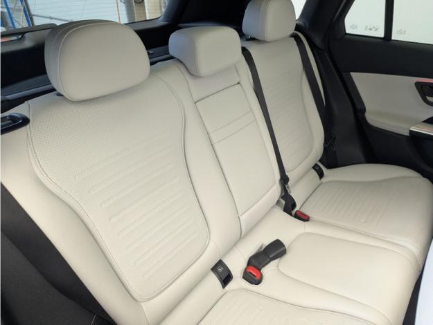 MERCEDES-BENZ GLC SUV GLC 300 de 4MATIC AMG Line  