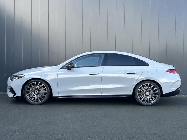 MERCEDES-BENZ CLA Coupé CLA 200 AMG Line  CLA 200 AMG Line