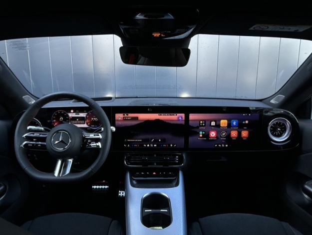 MERCEDES-BENZ CLA Coupé CLA 200 AMG Line  CLA 200 AMG Line