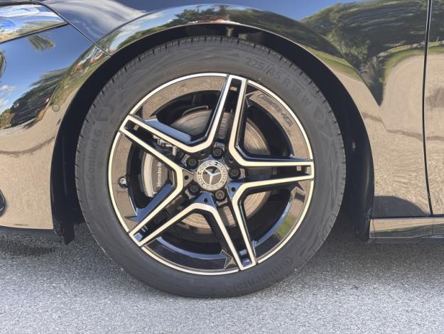 MERCEDES-BENZ Classe A 180 d AMG Line  Classe A 180 d AMG Line