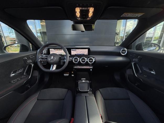 MERCEDES-BENZ Classe A 180 d AMG Line  Classe A 180 d AMG Line