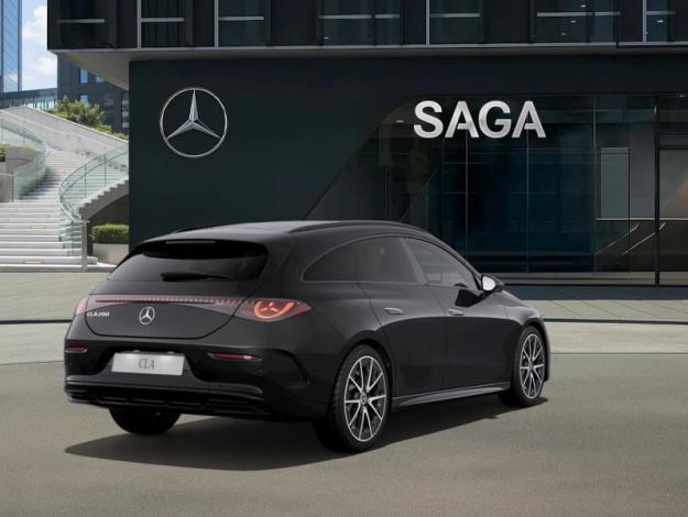 MERCEDES-BENZ CLA Shooting Brake 200 AMG Line   CLA Shooting Brake 200 AMG Line