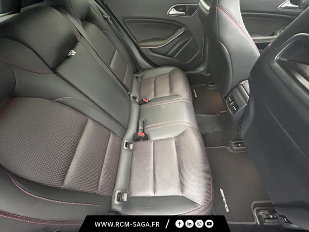 MERCEDES-BENZ GLA 220 CDI Sport Utility Vehicle Pack AMG Line 
