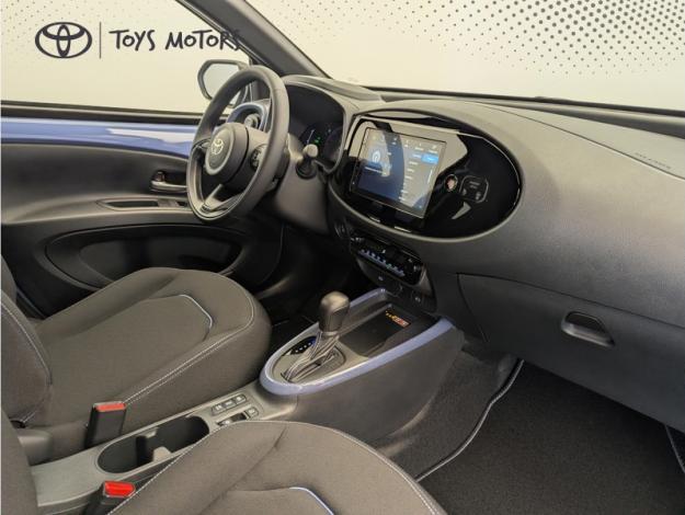 TOYOTA Aygo X Hybride 116h Graphic  