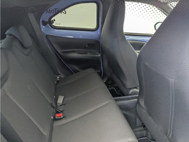 TOYOTA Aygo X Hybride 116h Graphic  