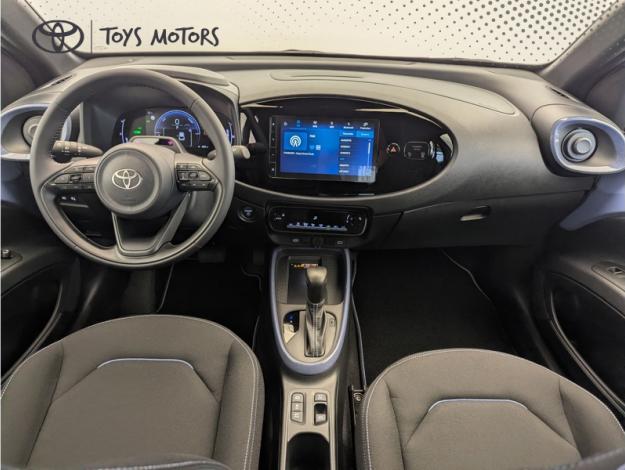 TOYOTA Aygo X Hybride 116h Graphic  