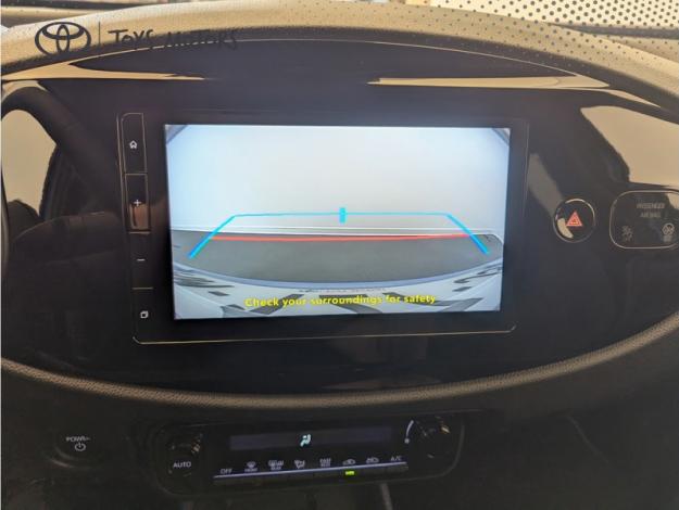 TOYOTA Aygo X Hybride 116h Graphic  