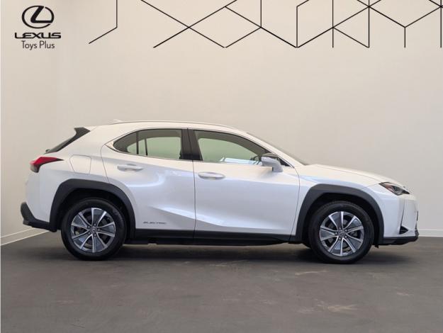 LEXUS UX 300E Pack  
